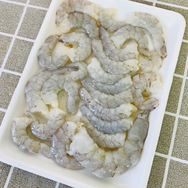 Tôm thẻ bóc nõn
